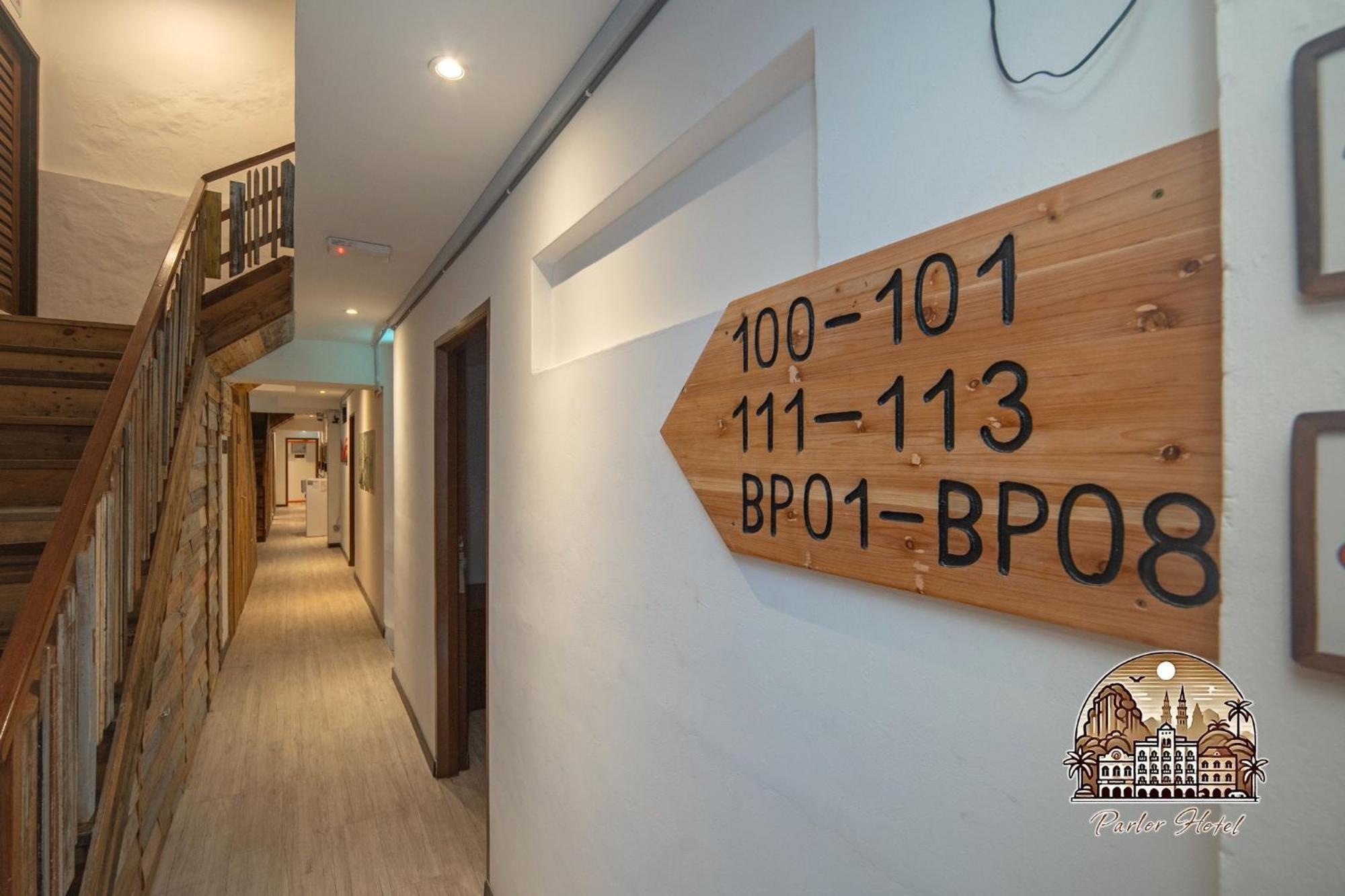 Parlor Hotel Ипох Екстериор снимка