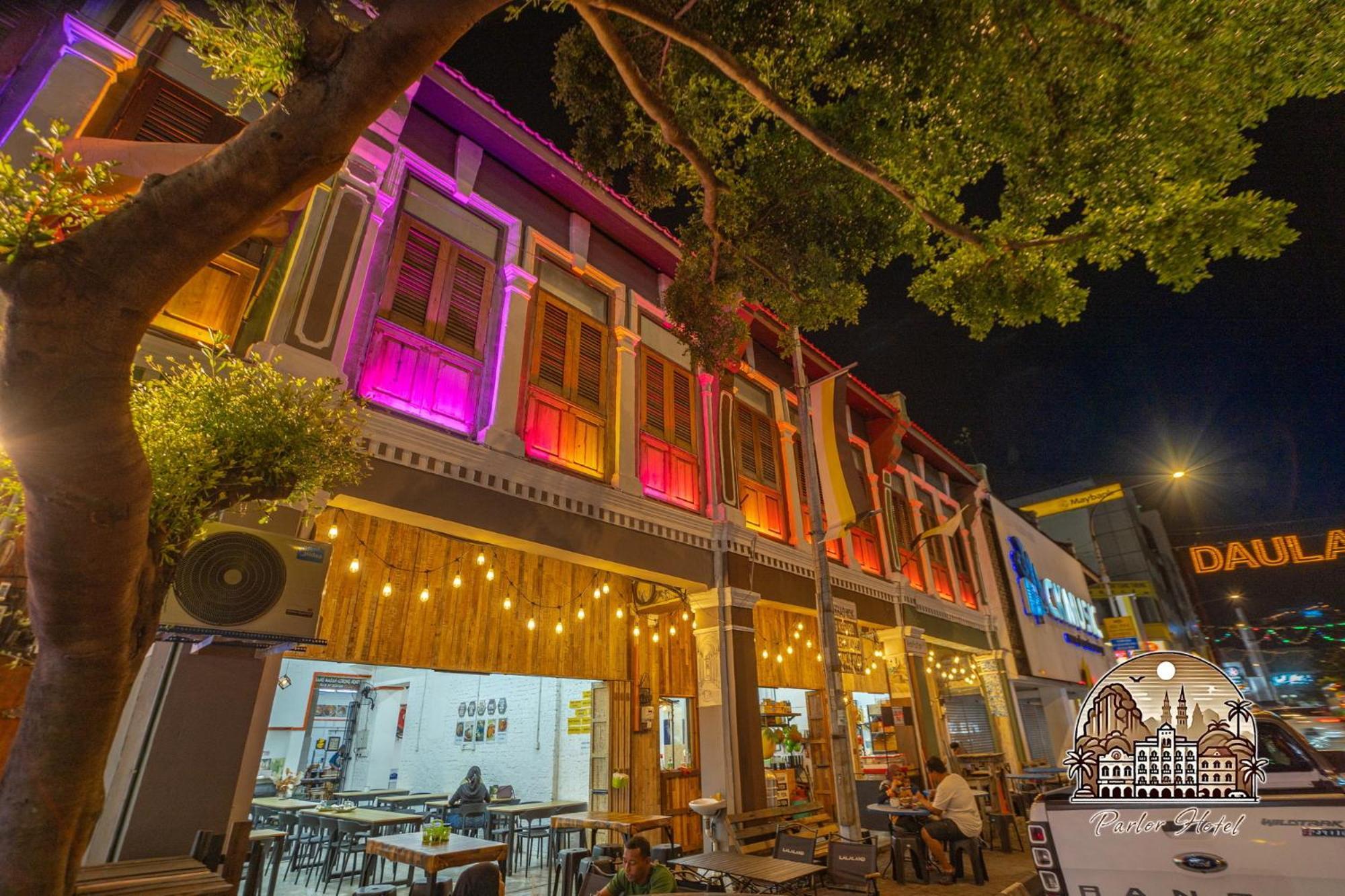 Parlor Hotel Ипох Екстериор снимка