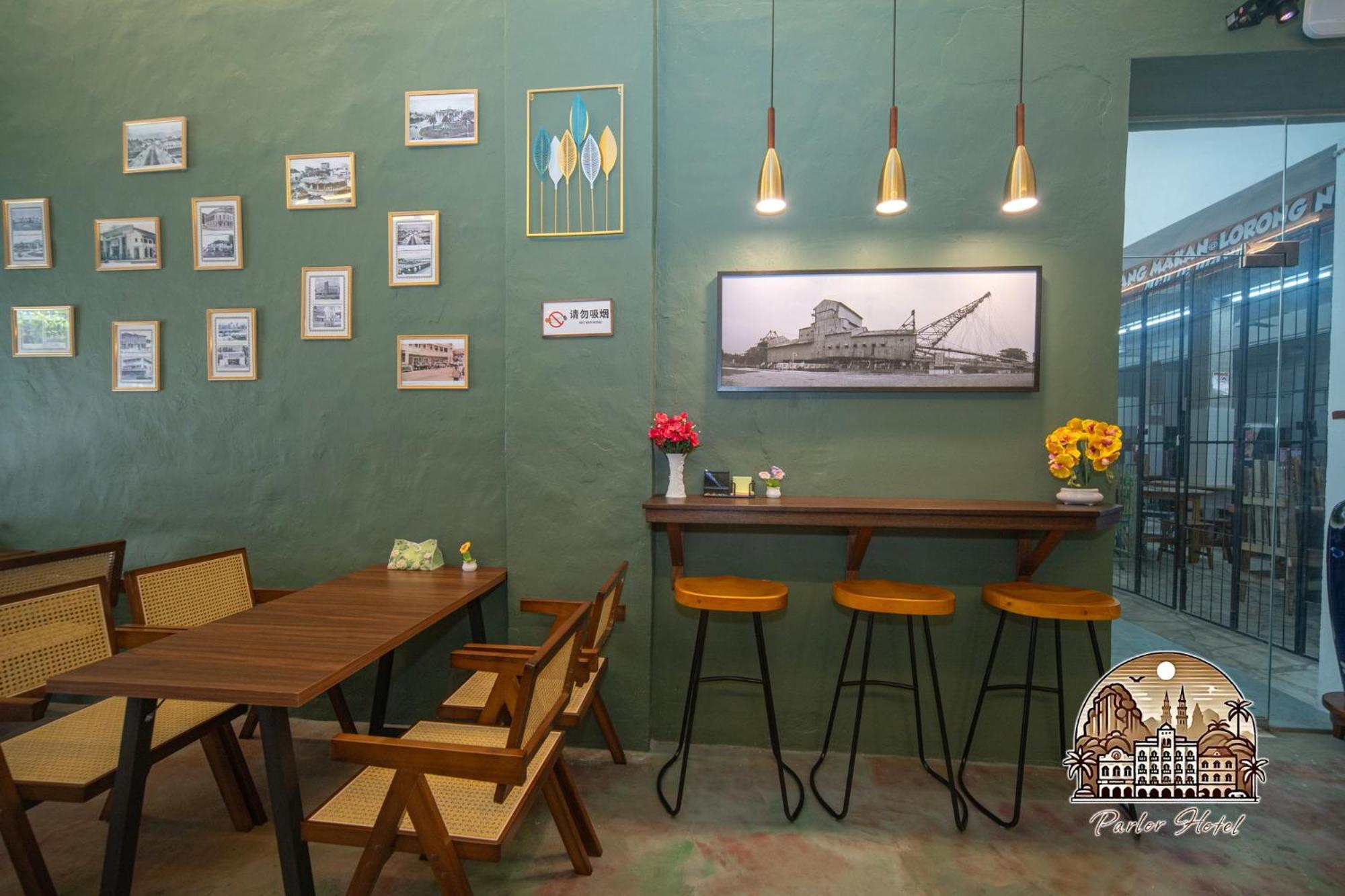 Parlor Hotel Ипох Екстериор снимка