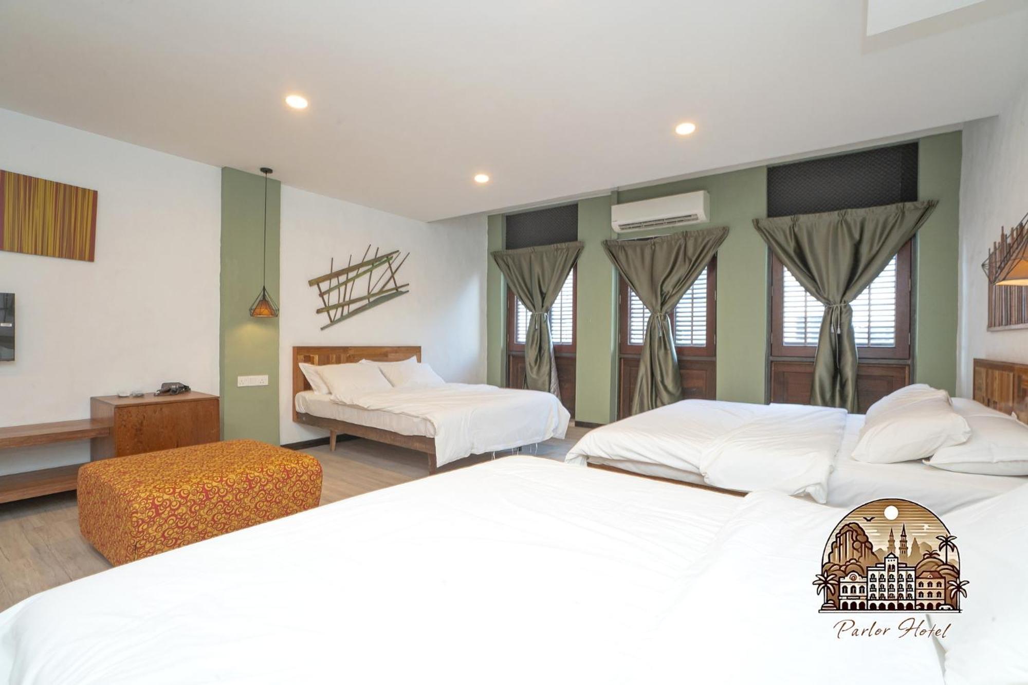Parlor Hotel Ипох Екстериор снимка